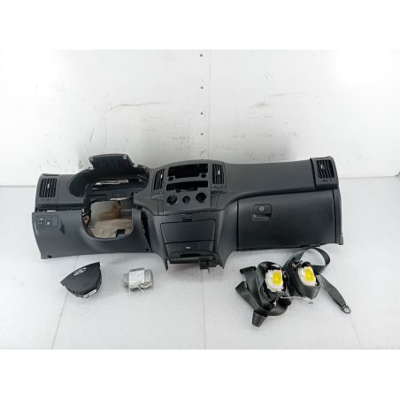 DESKA ROZDZIELCZA,KONSOLA PODUSZKI SENSOR PASY HYUNDAI I30I HYUNDAI I30 I 1.6 CRDI 90KM 1.6 CRDI 2010 DESKA ROZDZIELCZA,KONSOLA PODUSZKI SENSOR PASY HYUNDAI I30I 