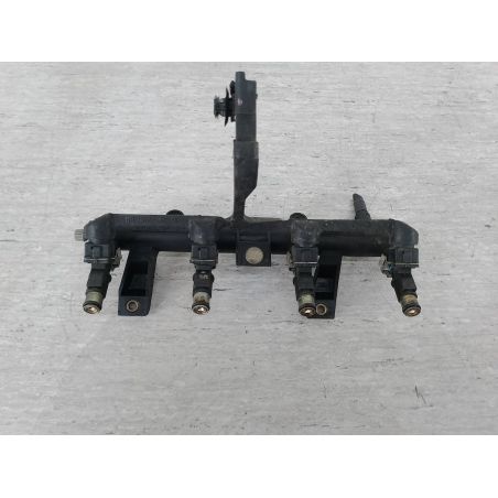 LISTWA WTRYSKOWA PEUGEOT 206 1.4 i 75KM 1.4 i 8V 2001 01F002A  9628982980 D 