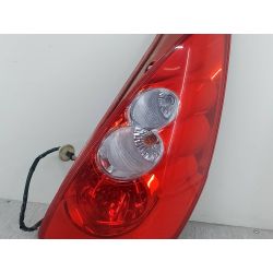 LAMPA TYLNA PRAWA MAZDA 5 I 2.0 CIDT2006C23551150        K2442                                            