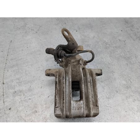 ZACISK HAMULCOWY PRAWY TYŁ VW GOLF V 1.4 16V 75KM 1.4 16V 2004 