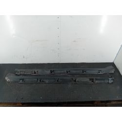 LISTWY PROGOWE KOMPLET SUBARU XV 2.0 16V2012LISTWY PROGOWE KOMPLET                                            