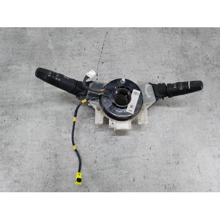 PRZEŁĄCZNIK ZESPOLONY NISSAN X-TRAIL I T30 2.2 DI 114KM 2.2 DCI 2004 255608H905 