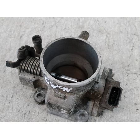 PRZEPUSTNICA HYUNDAI TUSCON I 2.0 16V 2004 35100-23701 