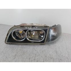 LAMPA PRZÓD LEWA VOLVO V40 ( 95-04 ) 1.9 DI 102KM1.9 D20031AG247002-01  30899878                                            