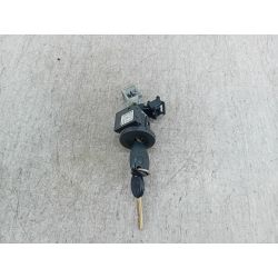 STACYJKA RENAULT CLIO III 1.2 16V 75KM1.2 16V20088200214173D 21673884-7BT                                            