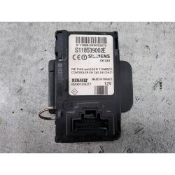 CZYTNIK KART RENAULT SCENIC II ( 03-09 ) 1.6 16V 115KM1.6 16V20068200125077                                             