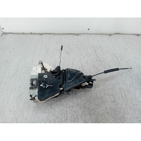 ZAMEK DRZWI LEWY TYŁ MERCEDES-BENZ KLASA A W169 2.0 CDI 109KM 2.0 CDI A180 2005 ZAMEK DRZWI LEWY TYŁ 