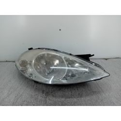 LAMPA PRZÓD PRAWA MERCEDES-BENZ KLASA A W169 2.0 CDI 109KM2.0 CDI A1802005A1698200261 0301197202                                             